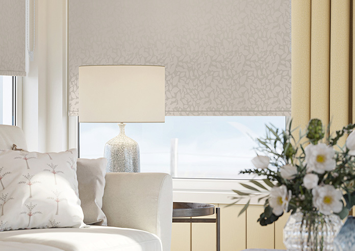 Jasmine (Blackout), Gardenia - Twist&Fit Roller Blind - Image 5